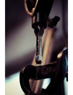 HOLZPROFI - KTPM Kit De Transformation Perceuse à Colonne En Mortaiseuse à Bédane Carré 6 HOLZPROFI - KTPM Kit De Transformation Perceuse à Colonne En Mortaiseuse à Bédane Carré -Scheppach Soldes Magasin HOLZPROFI KTPM Kit de transformation perceuse a colonne 1