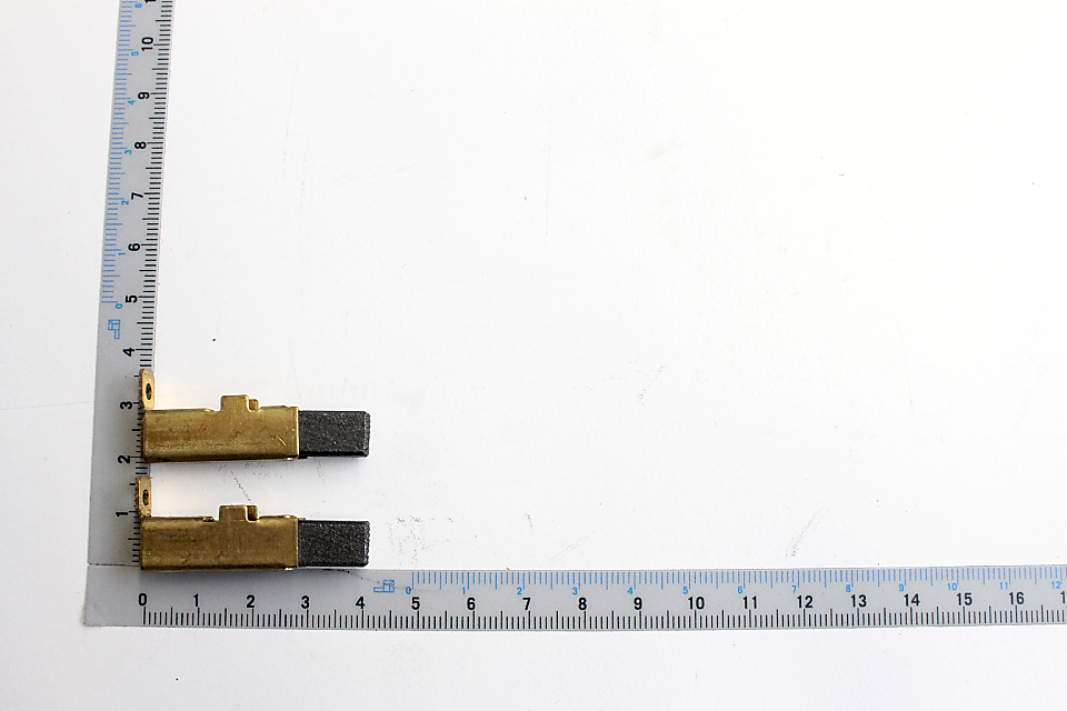 SCHEPPACH - Jeu De Charbons Pour Ponceuse Oscillante Scheppach, Woodster 1 SCHEPPACH - Jeu De Charbons Pour Ponceuse Oscillante Scheppach, Woodster