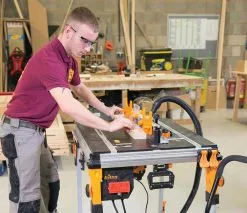 TRITON - TWX7 - Workcentre - Poste De Travail Modulaire Multi-fonctions 29 TRITON - TWX7 - Workcentre - Poste De Travail Modulaire Multi-fonctions -Scheppach Soldes Magasin TWX7 avec module RT001 fraisage